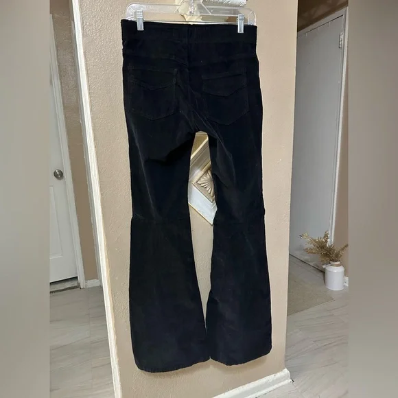 Free people We the free Black Flare low rise Corduroy Pants - Picture 2 of 15